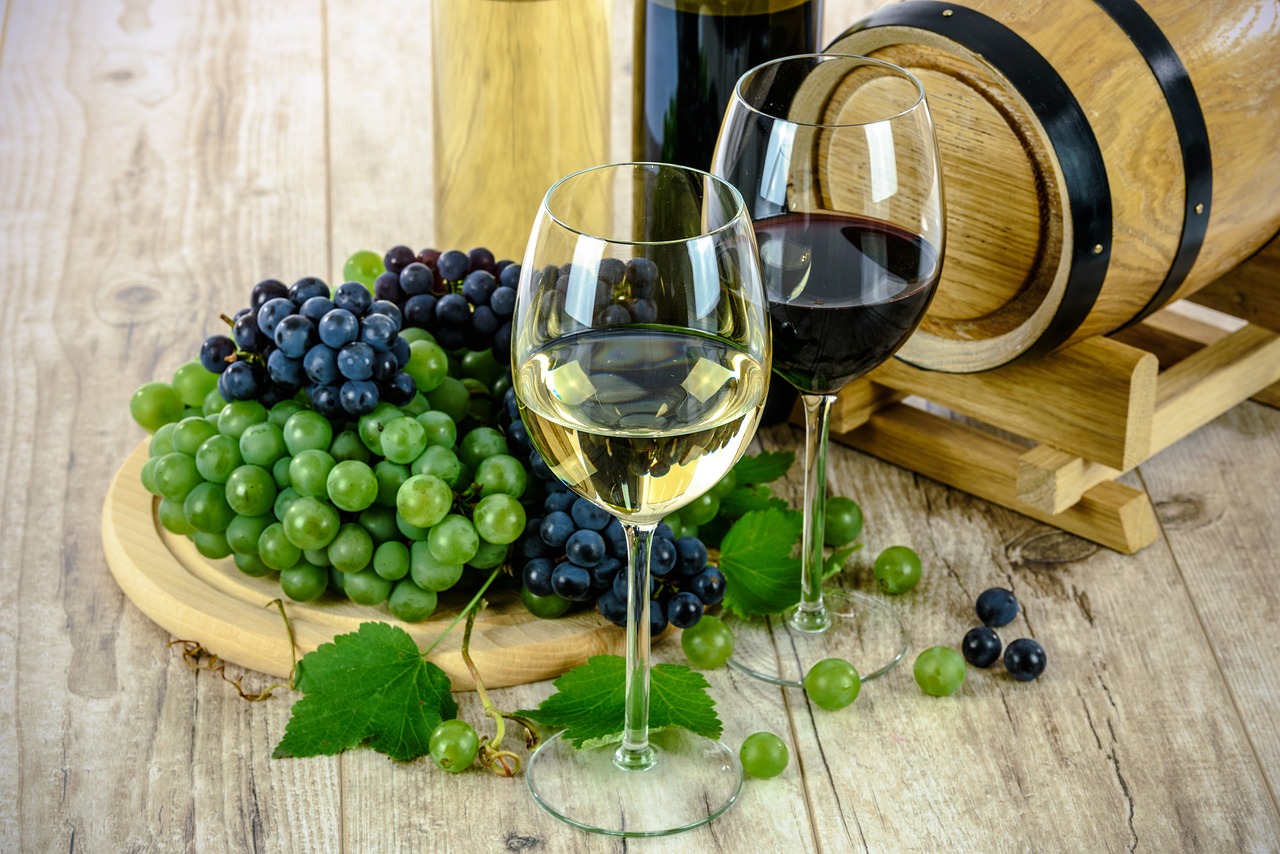 Quelles sont les opportunités et les conseils pour investir dans le vin en ligne, en tant que placement financier ?